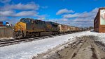 CSX 3268 leads M369.